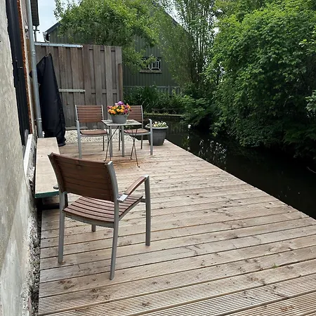 Boutique Appartement Vlak Bij Amsterdam Rijnsaterwoude Exterior photo